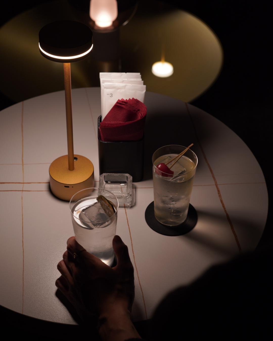 Table with cocktails